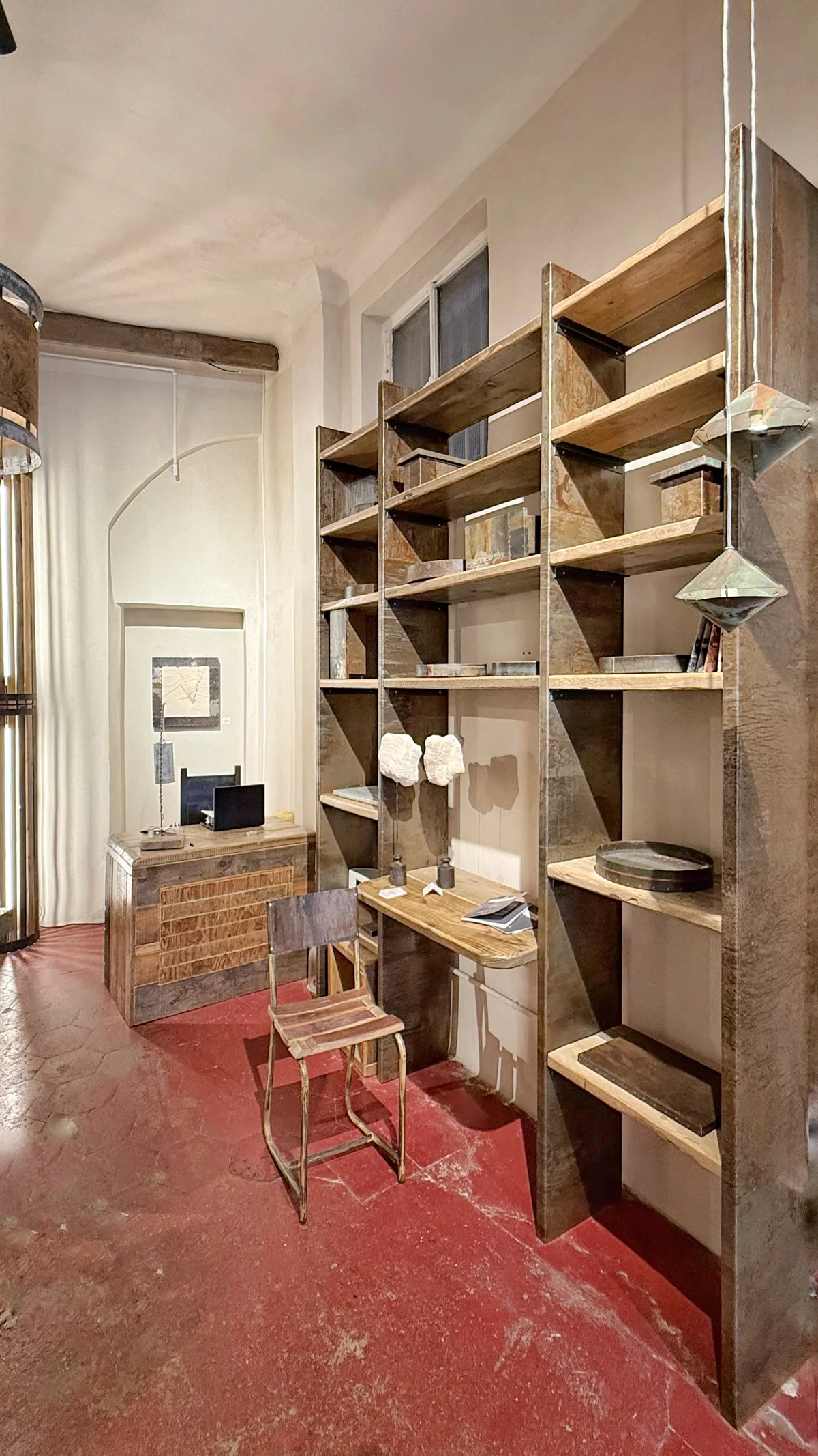 Artisan Design Showroom with Workshop for Events, 60 sqm, showroom presentation, pop-up rental in Milano, third interior view