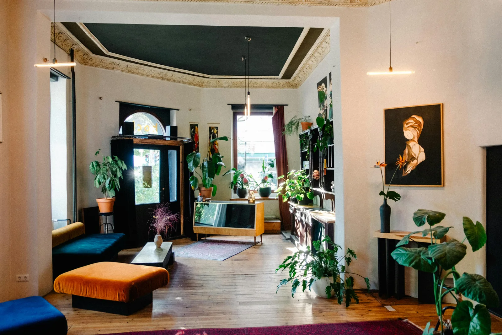 Artistic Event Space in Berlin Graefekiez — 2
