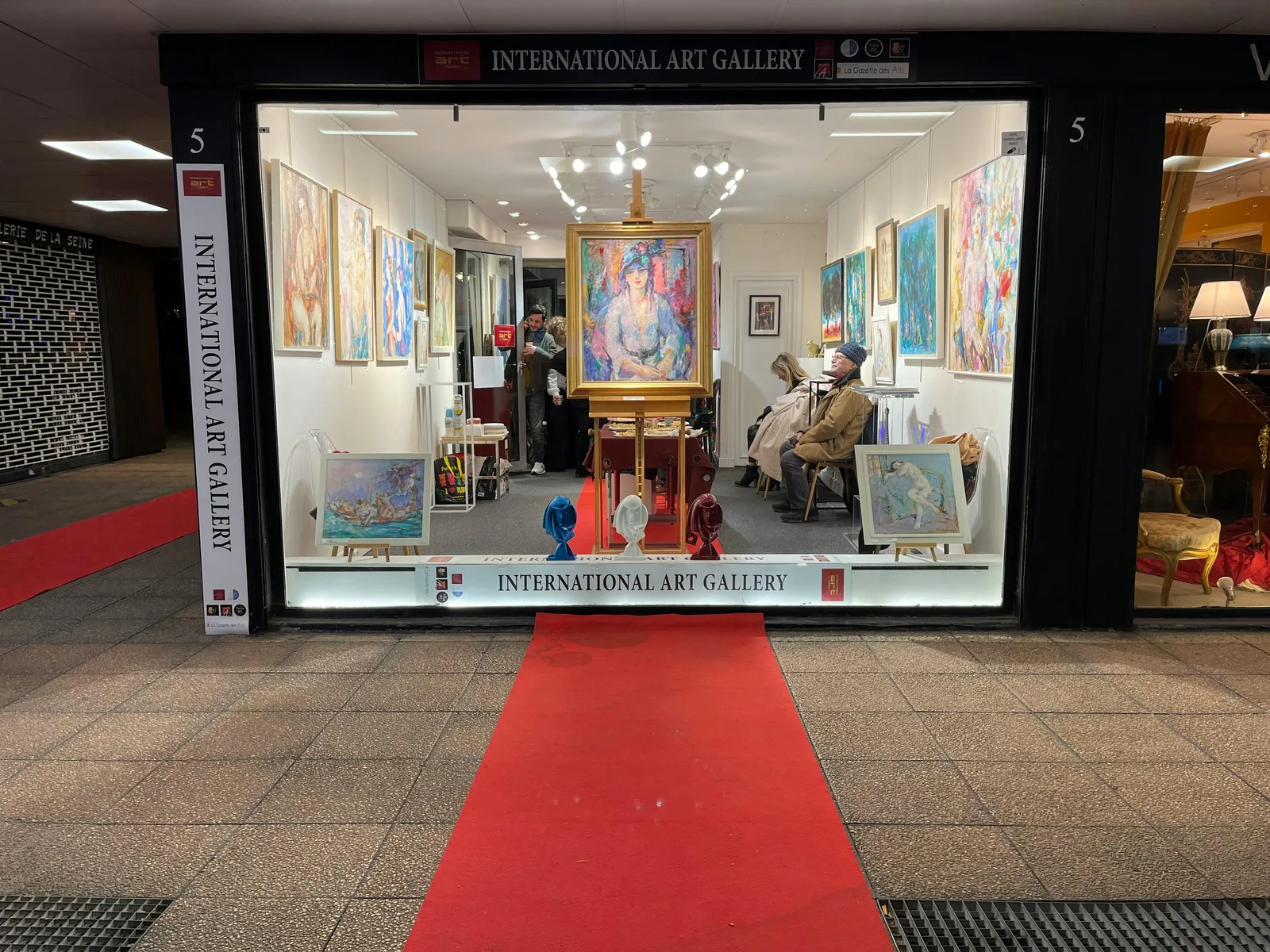 Artistic Exhibition and Event Space on Avenue de Suffren — 2