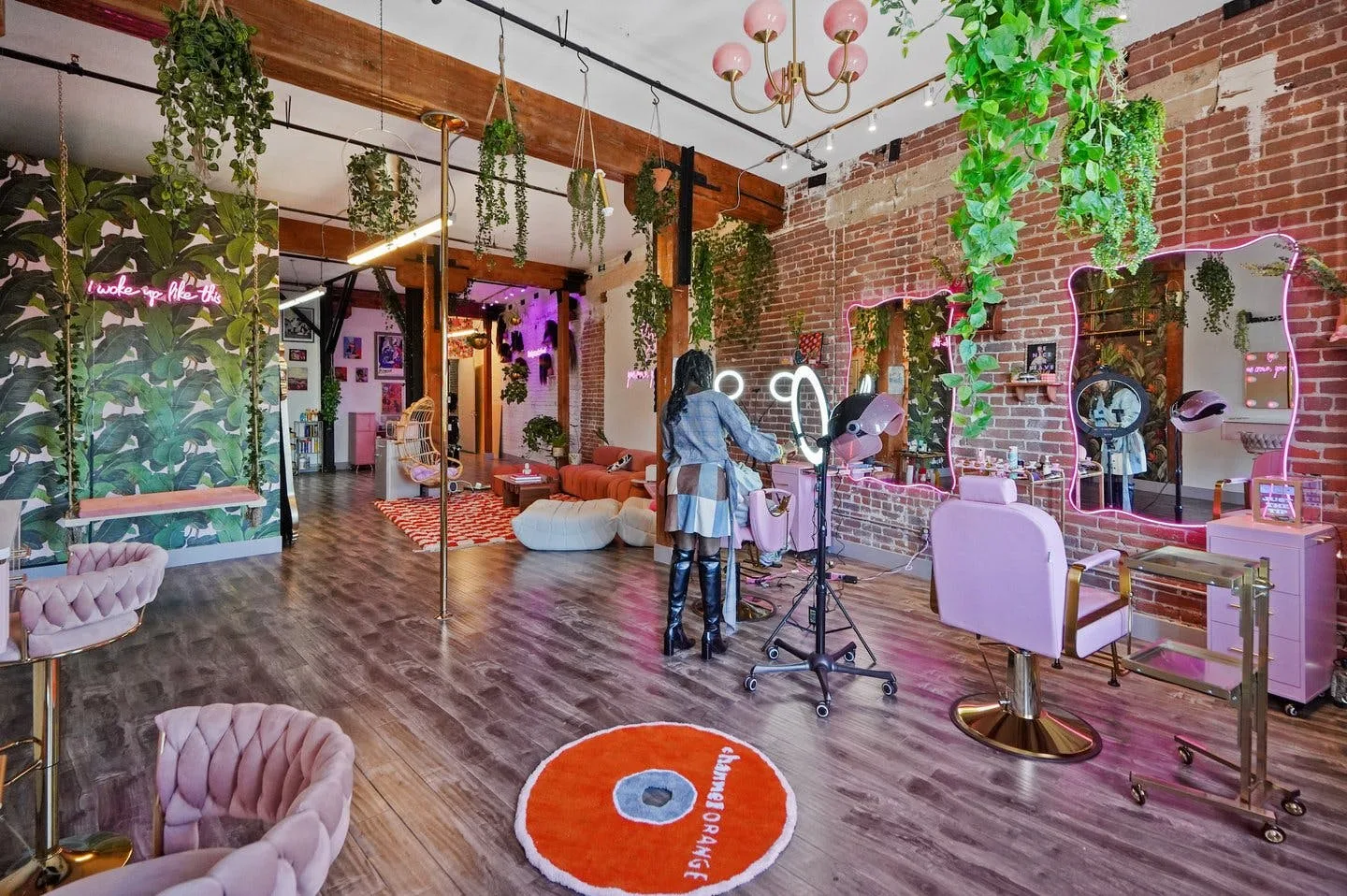 Arts District Hair Salon and Booth Rental in Los Angeles — 3