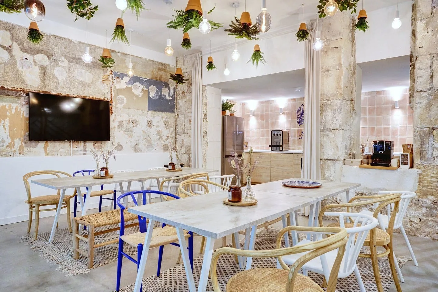 Atypical 100 sqm Commercial Space in Central Marseille — 4