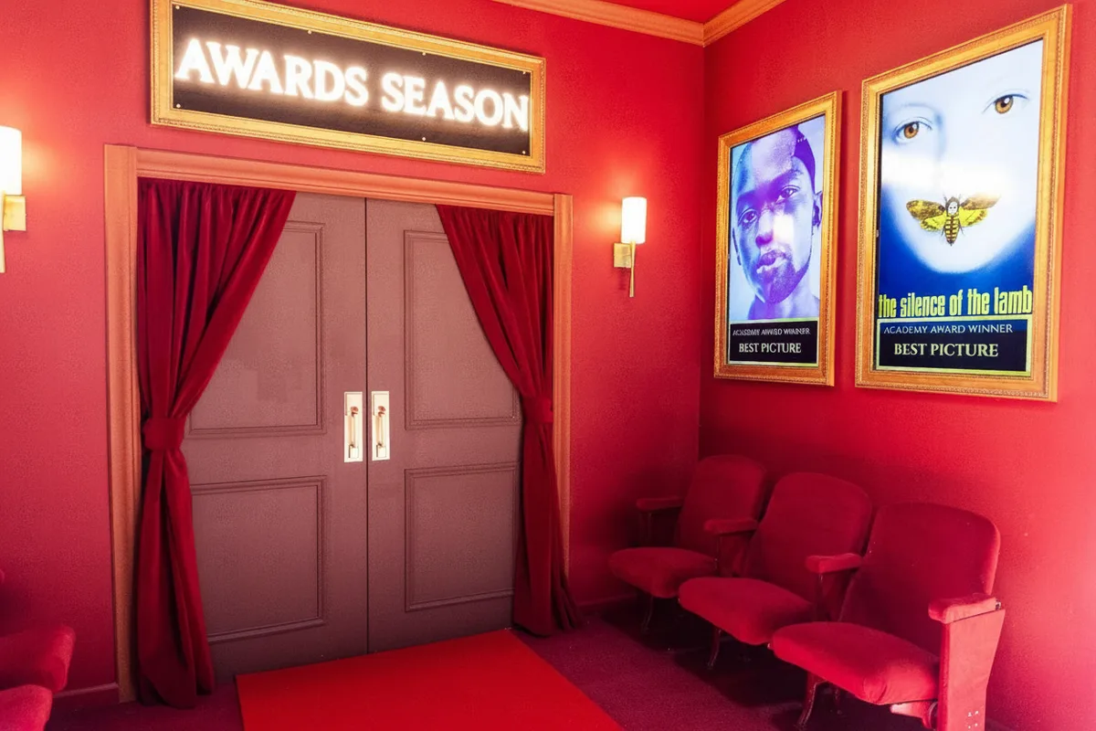 Award Show Studio with Custom Branding Options, 95 sqm, pop up store in Chicago, third interior view