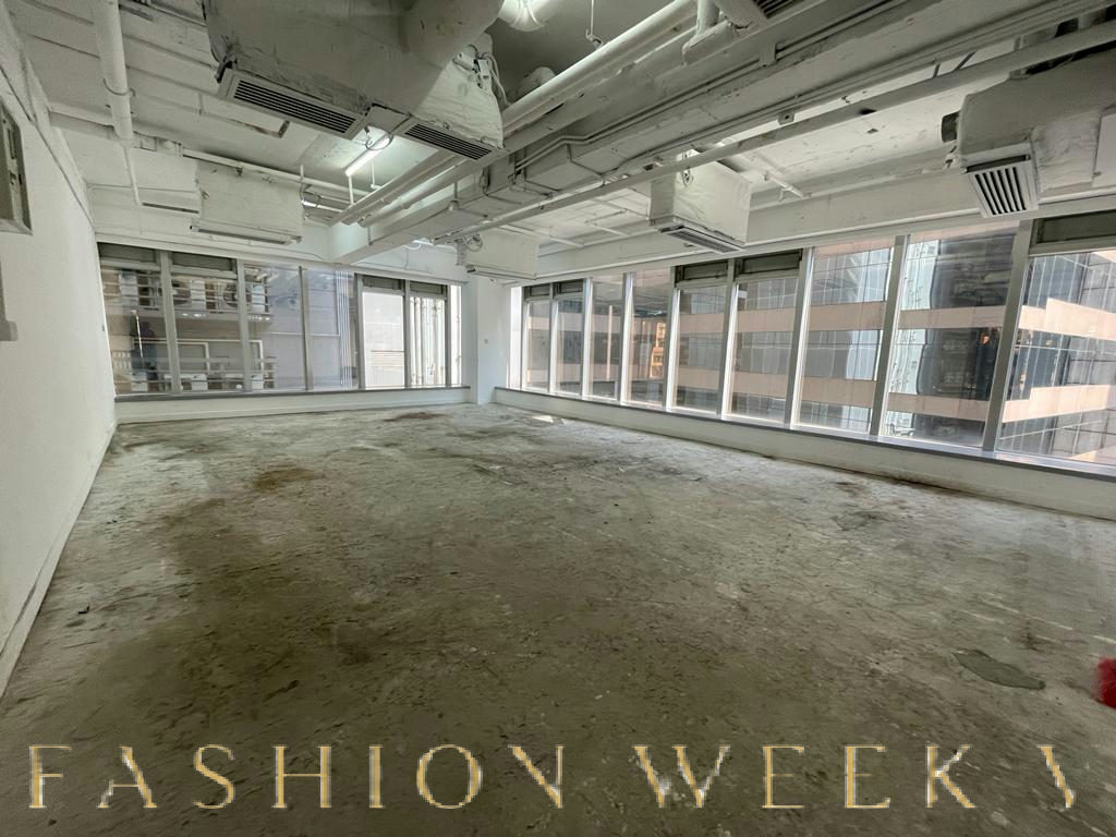 Bare Shell Office Unit for Rent, 101 sqm, pop-up rental in Hong Kong, second interior view