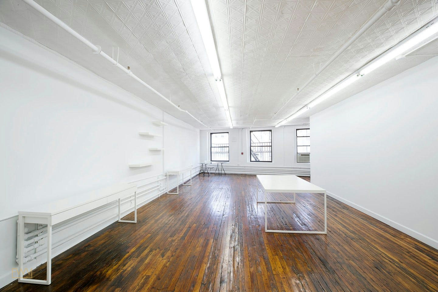 Beautiful Downtown Showroom in New York, 112 sqm, pop up store