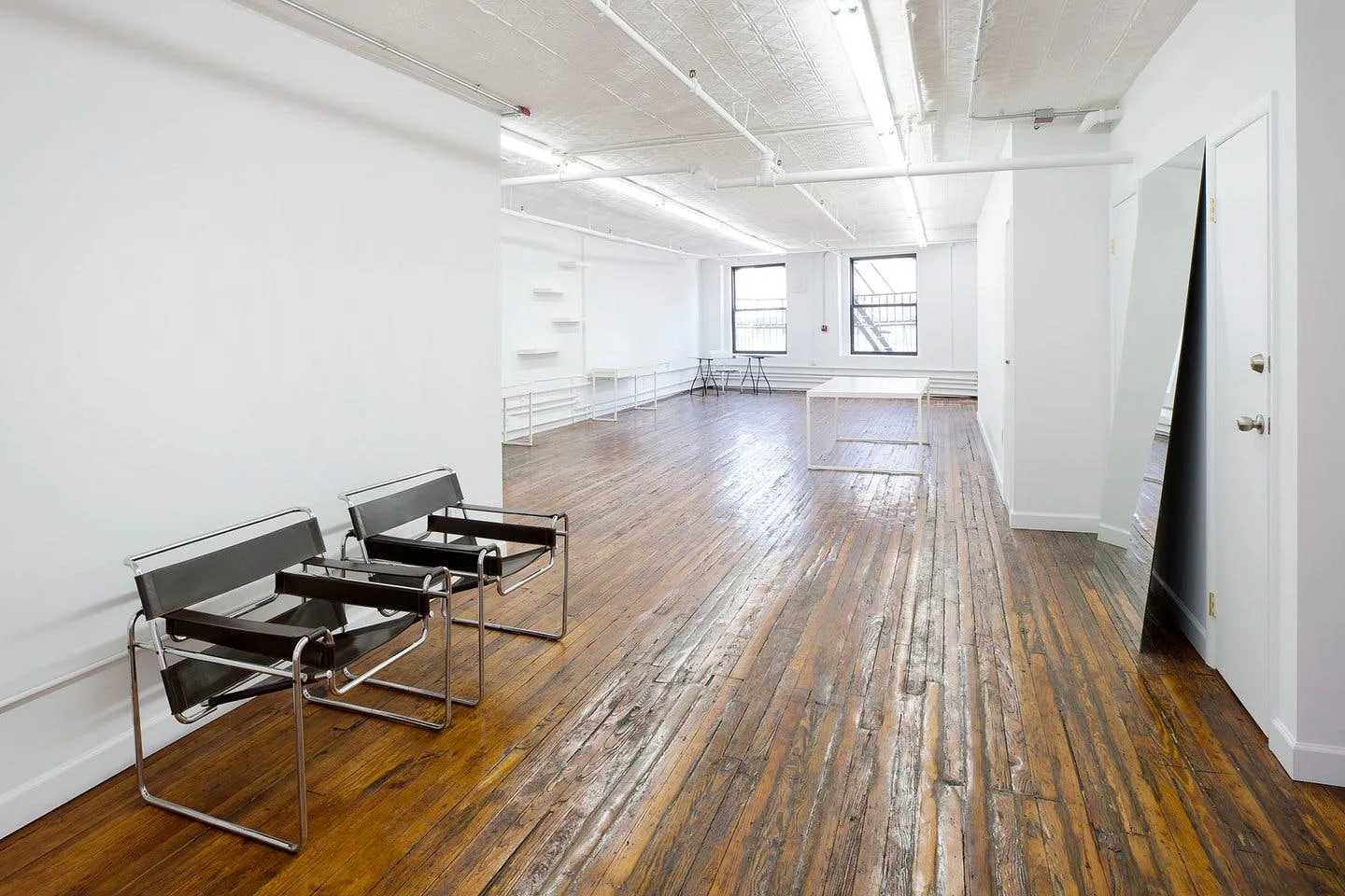 Beautiful Downtown Showroom in New York — 2