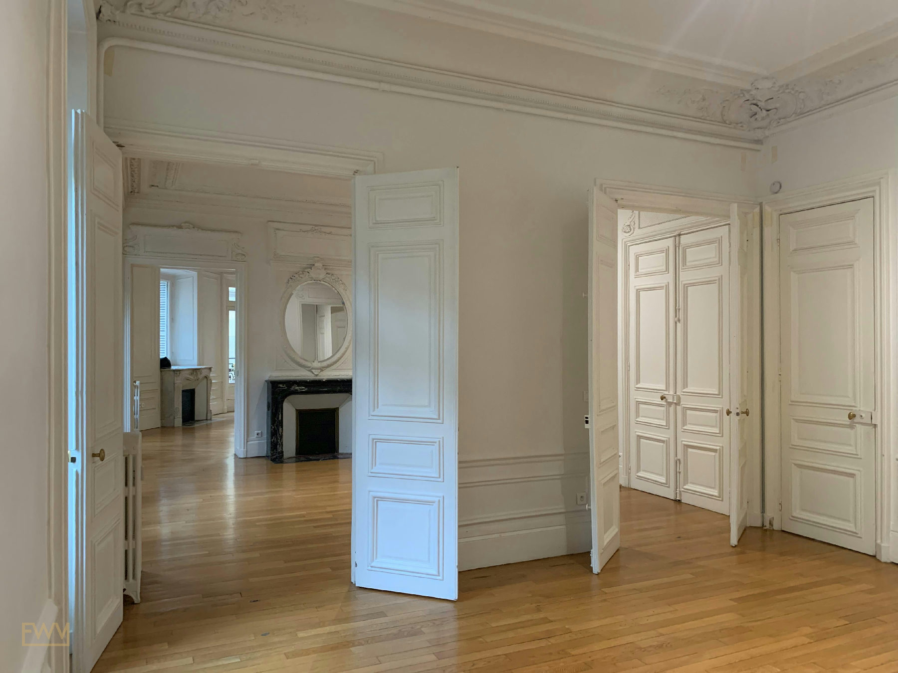 Beautiful Showroom in Saint-Germain — pop-up space in Paris