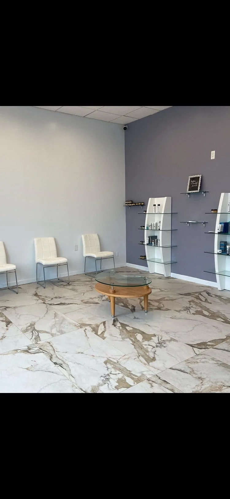Beauty Service and Retail Space in Woodbridge Township — 3