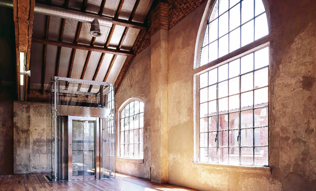 Biplane Showroom at Via Mecenate in Milano — 2