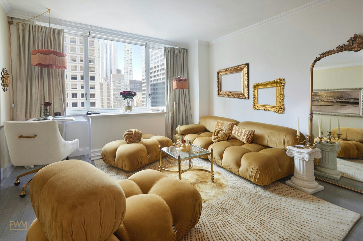 Bohemian and Vintage Apartment on East 54th Street, New York, 66 sqm, photo shoot, pop-up rental