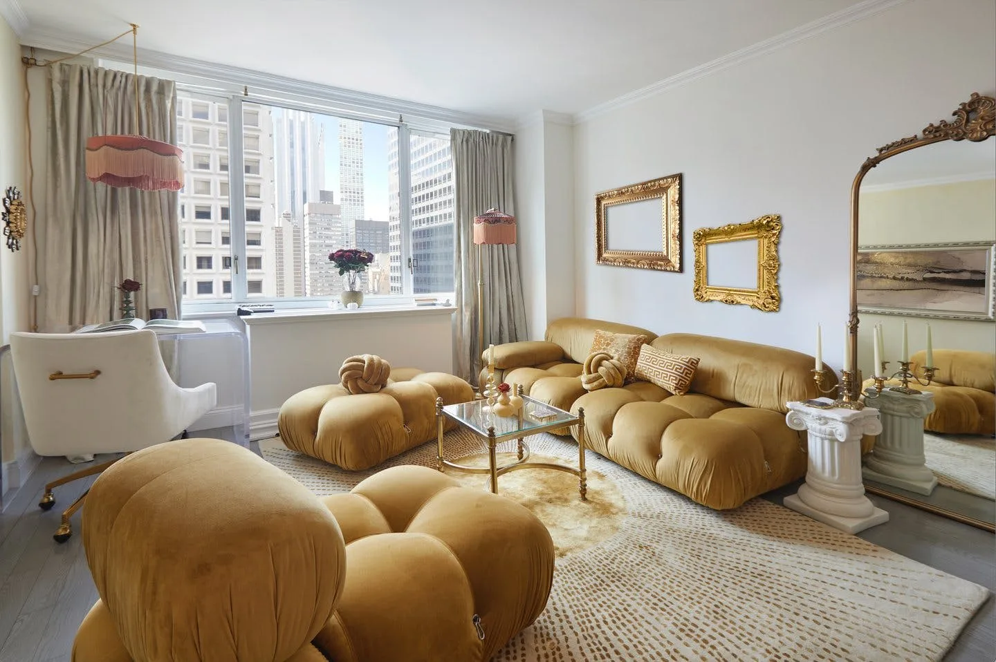 Bohemian and Vintage Apartment on East 54th Street, New York