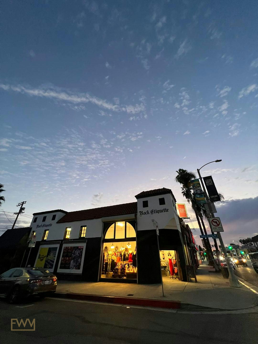 Boutique and Creative Retail Showroom on Melrose Avenue, 186 sqm, pop up store in Los Angeles