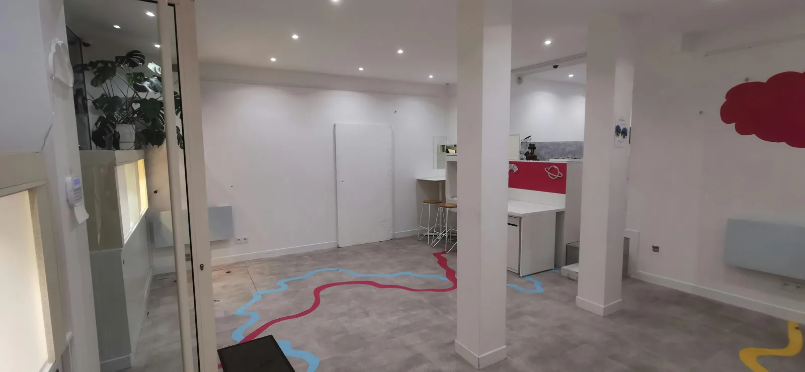 Boutique and Gallery Space in Passage Choiseul, Paris — 4