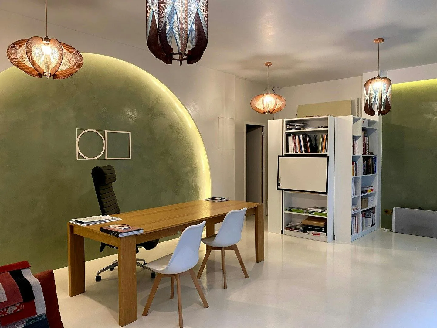 Boutique and Showroom in the Sentier District, Paris — 2