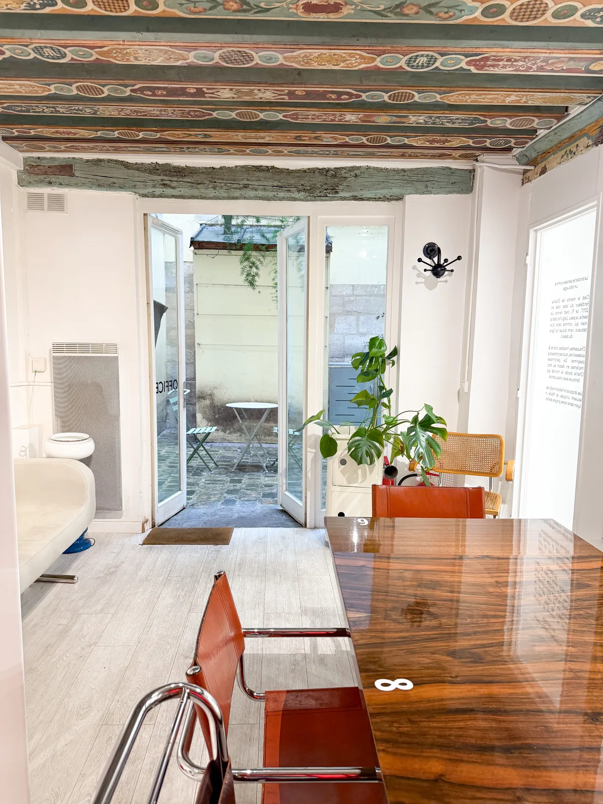 Boutique/Atelier dans le Marais, pop up store in Paris, third interior view