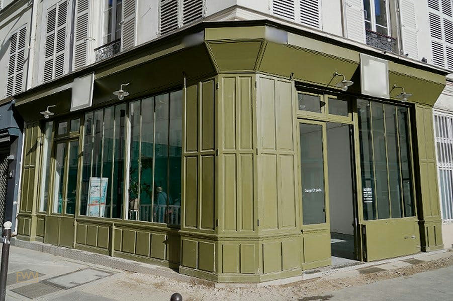 Boutique Canal Saint Martin in Paris 10th Arrondissement, 75 sqm, pop up store
