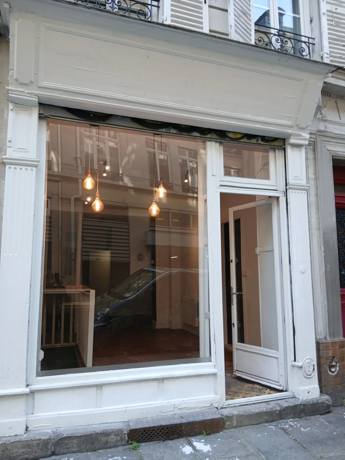 Boutique Idéale pour Pop Up Store proche République, 47 sqm in Paris