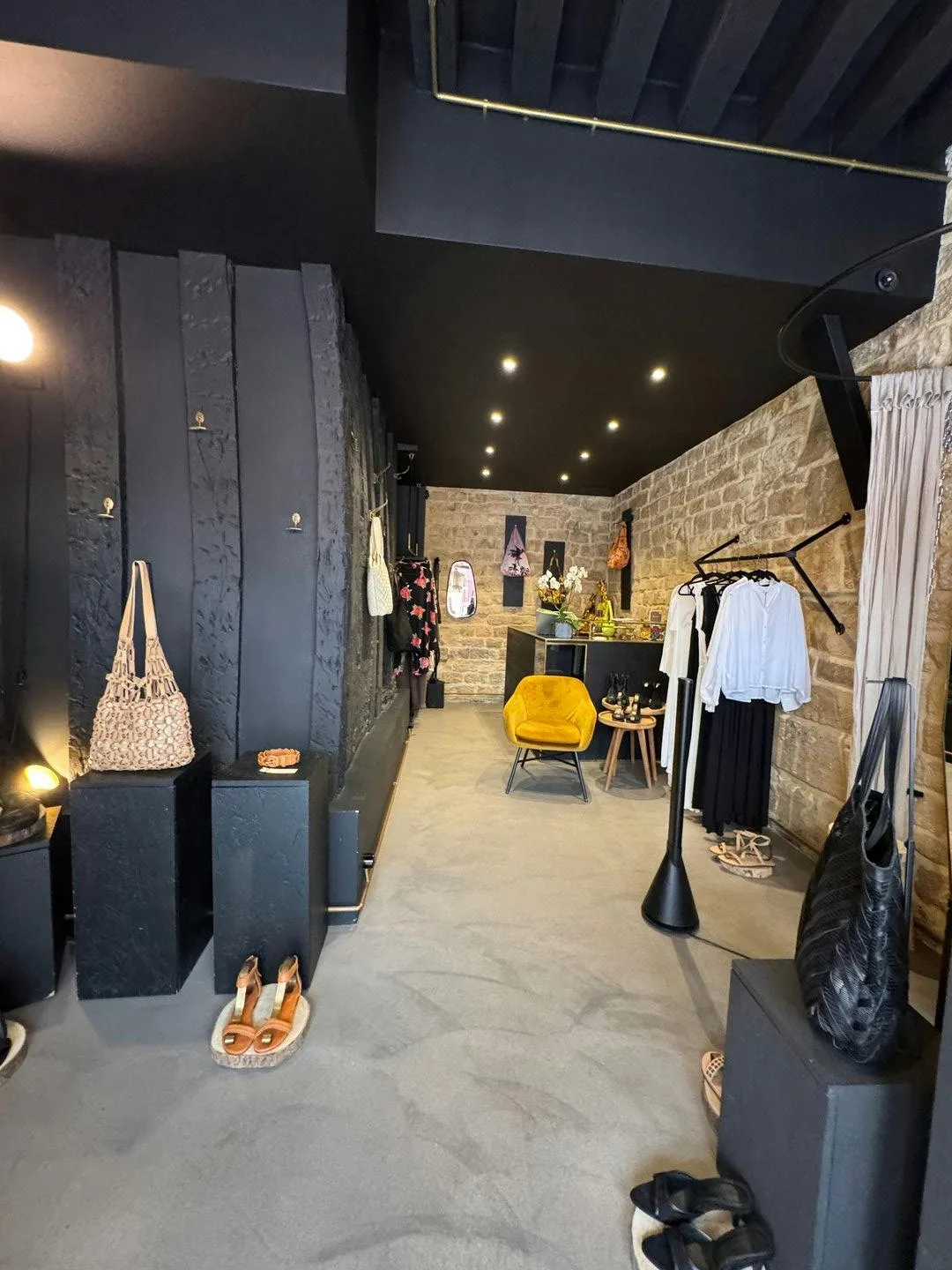 Boutique Paris Centre Les Halles Montorgueil — 3