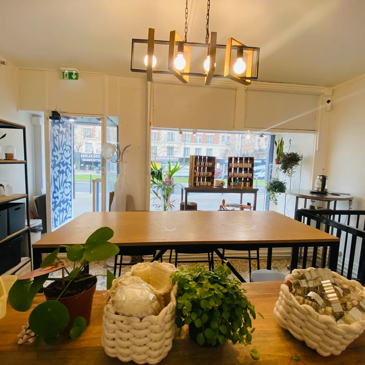 Boutique partagée à Paris 12e, 21 sqm, pop up store, interior view