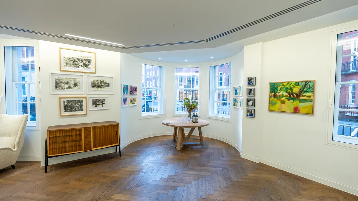 Boutique Pop-Up Space at 55 Grosvenor Street, Mayfair, 74 sqm, pop up store in Greater London