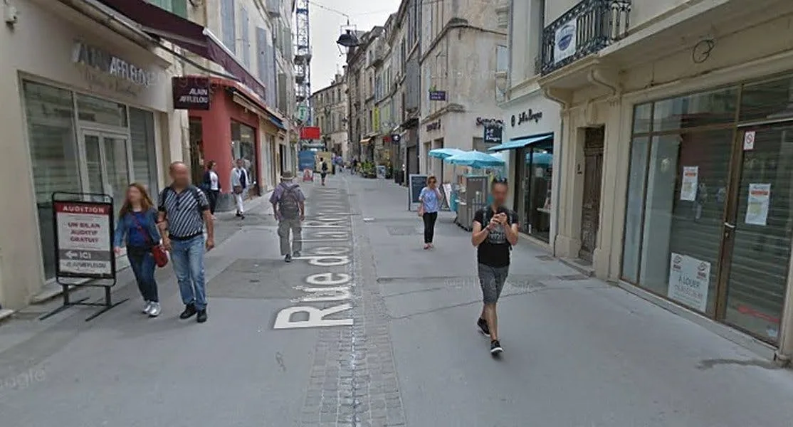 Boutique Shop for Rent - Arles Downtown — 3