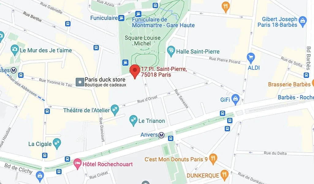 Boutique Shop For Rent in Paris 18th Montmartre — 2