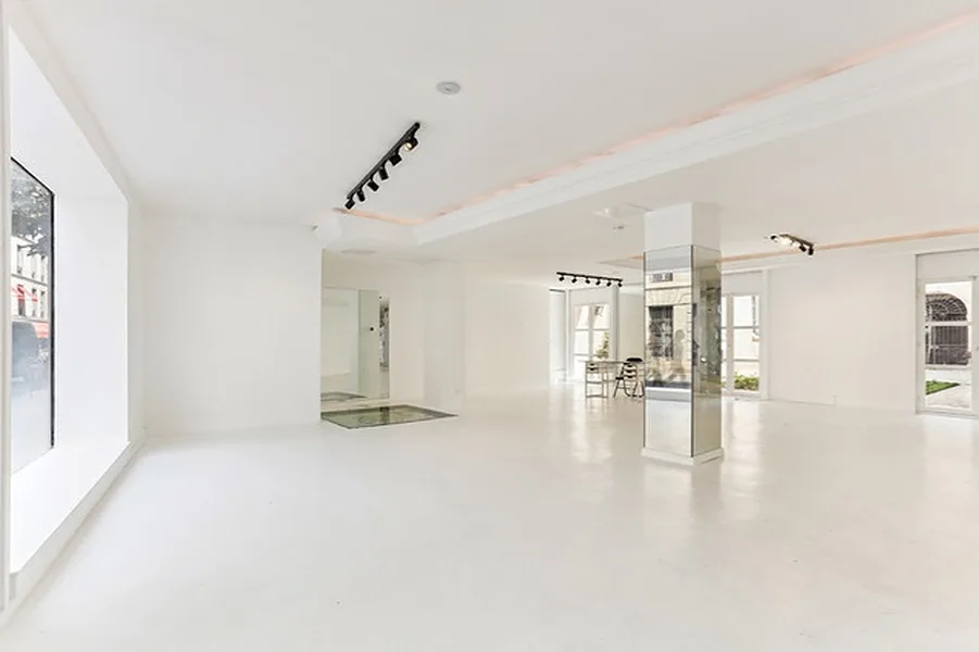 Boutique Space for Pop-Up Stores in Le Marais, 220 sqm, pop up store in Paris, second interior view