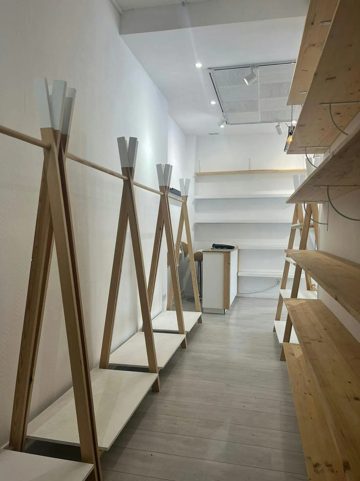 Boutique Space in the Haut Marais, Paris — 5