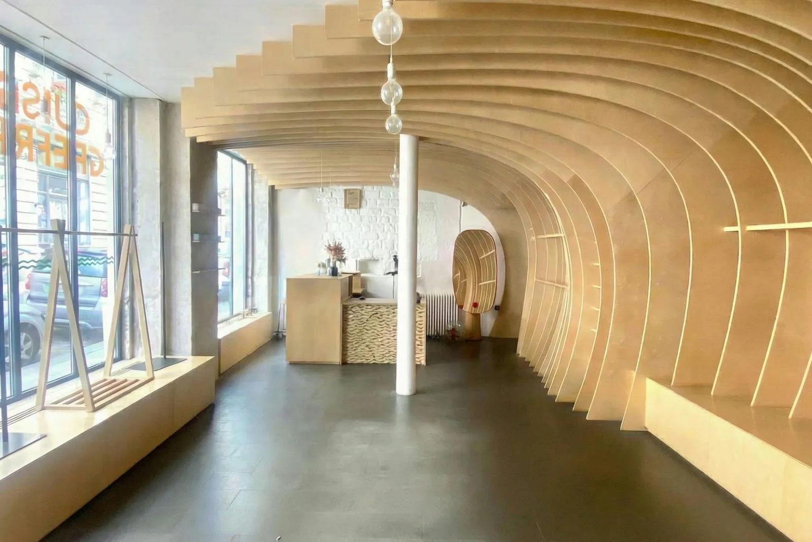 Boutique Space on Rue Froissart, Paris 3rd Arrondissement — 2