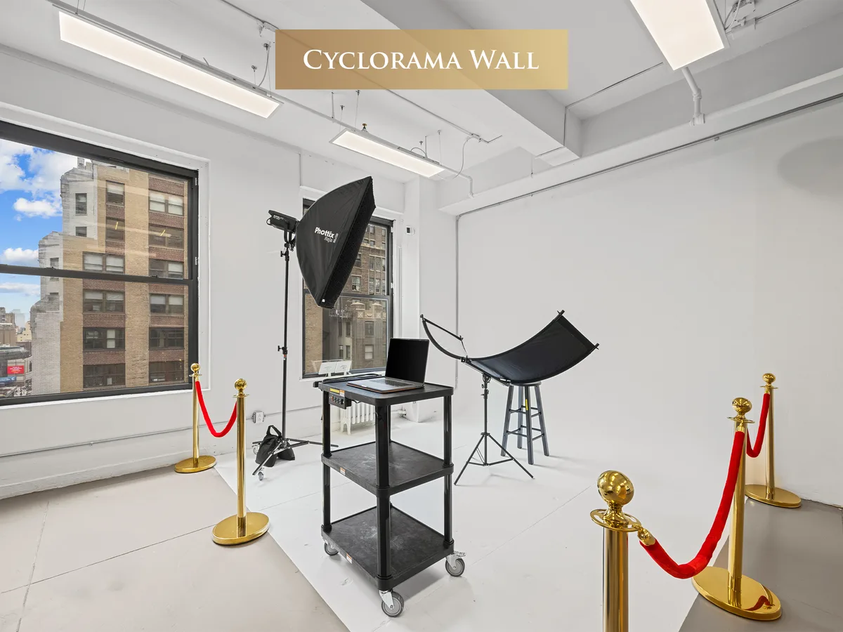Brand New Studio with Free Lighting & Equipment, 72 sqm, photo shoot, pop-up rental in New York, second interior view
