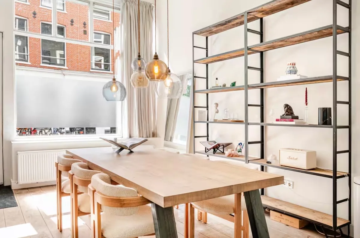Bright and Versatile Amsterdam Townhouse for Photo Shoots, 100 sqm, pop-up rental, interior view