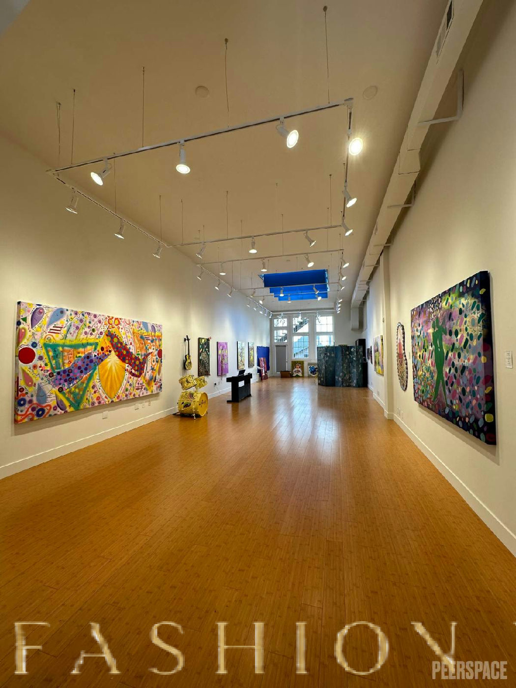Bright Art Gallery in Santa Monica with Flexible Space, 121 sqm, art exhibition, pop-up rental