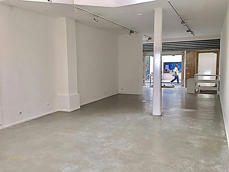 Bright Gallery and Showroom Space in Le Marais, Paris, 110 sqm, pop up store