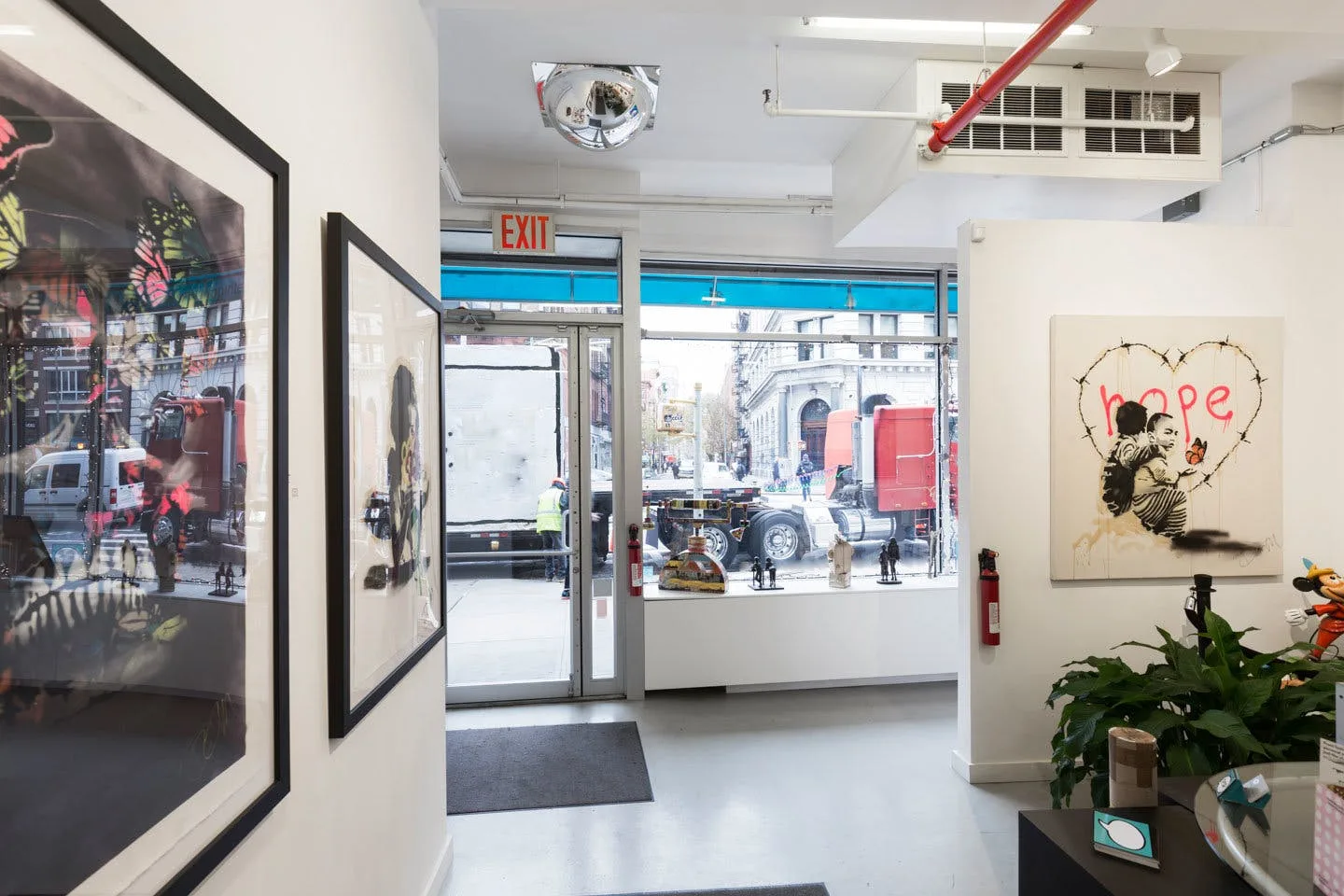 Bright Gallery Space on Bowery, New York — 2