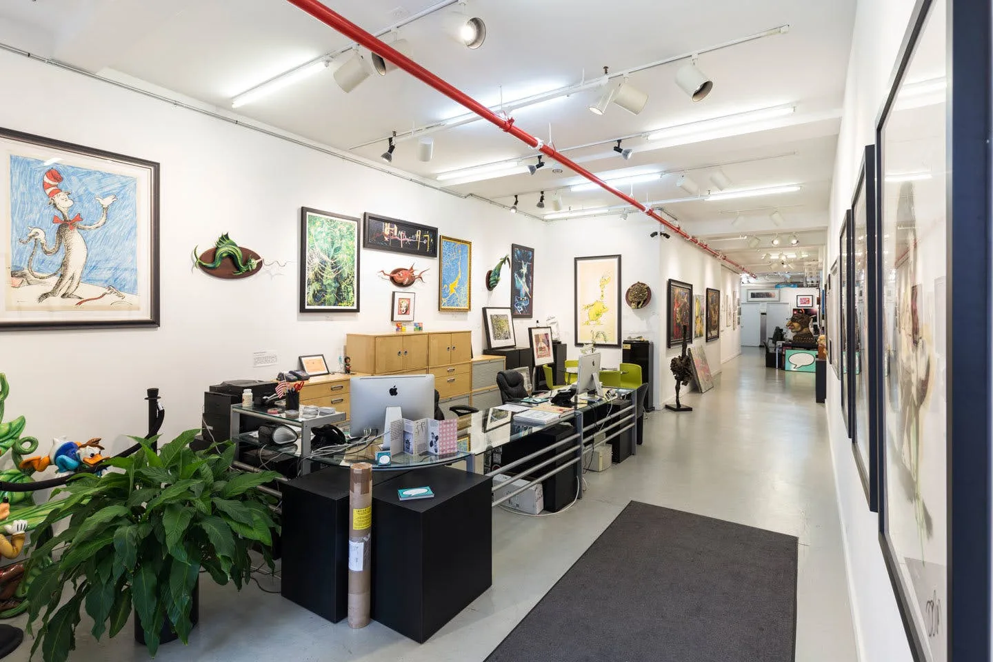 Bright Gallery Space on Bowery, New York — 3