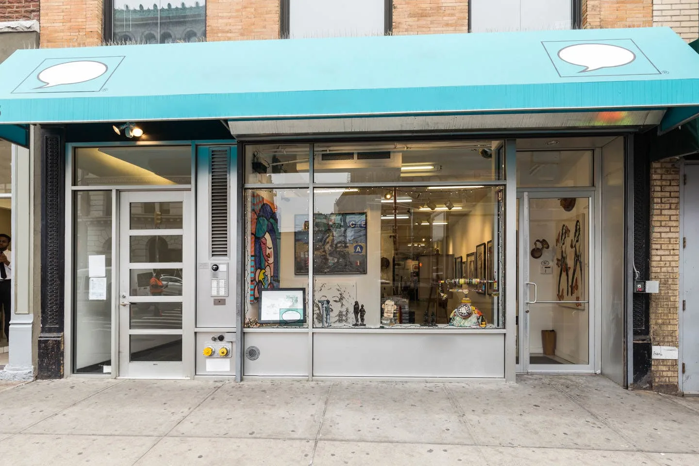Bright Gallery Space on Bowery, New York — 4