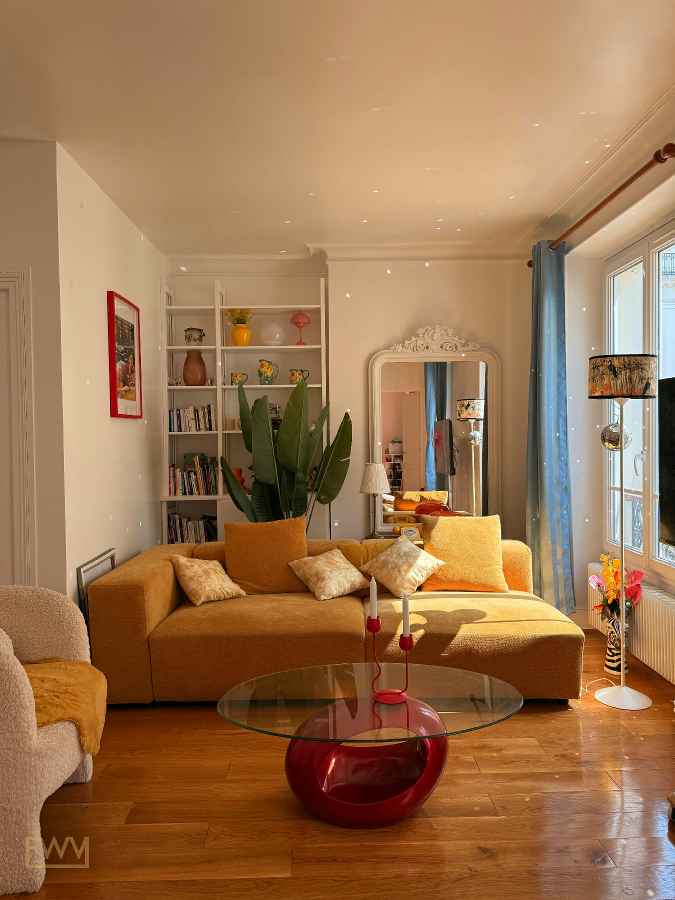 Bright Haussmann Apartment for Shoots in Paris, 40 sqm, photo shoot, pop-up rental
