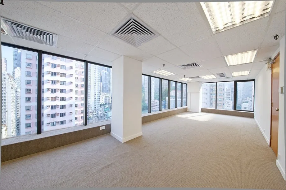 Bright Office Space Available in Sheung Wan, 115 sqm, pop-up rental in Hong Kong