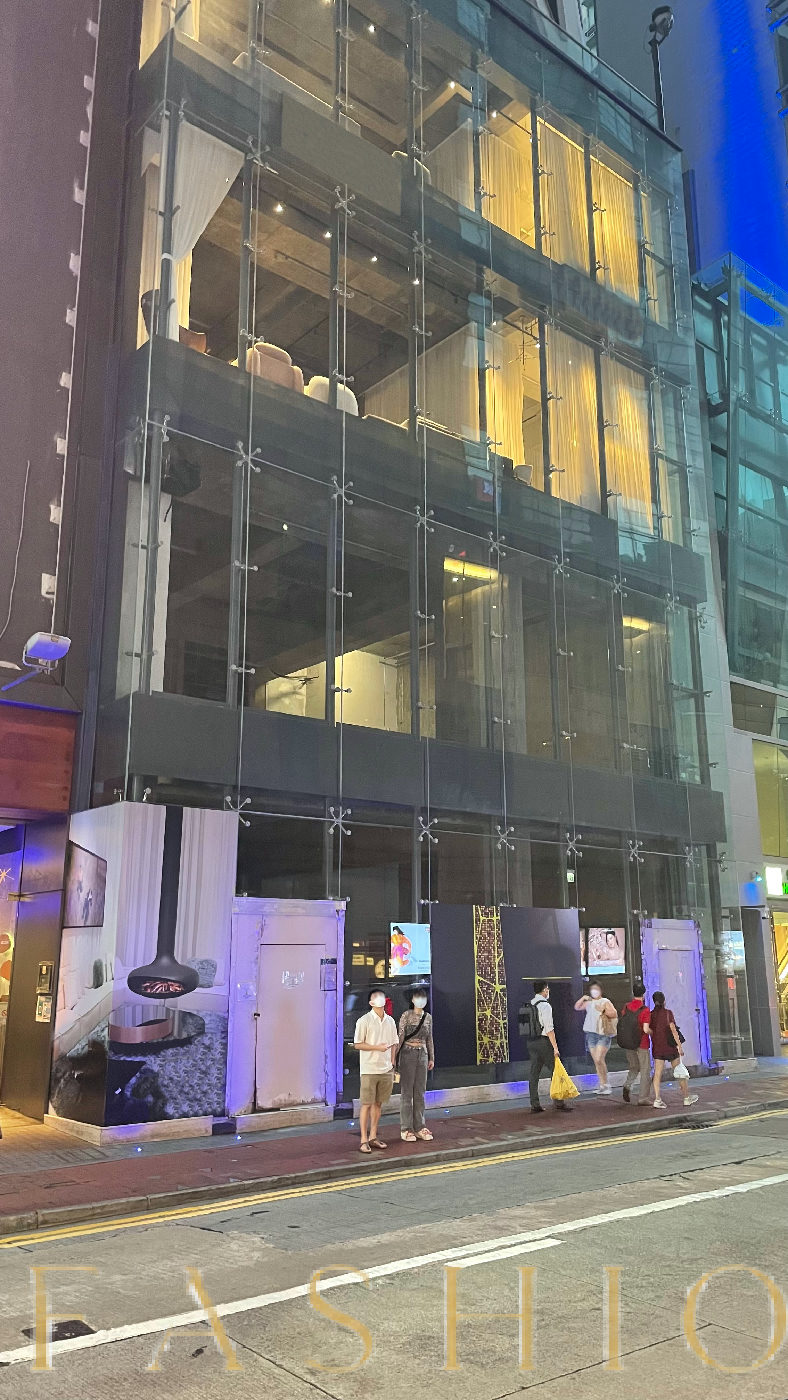 Bright Retail Space with Lift in Causeway Bay, 430 sqm, retail activation, pop-up rental in Hong Kong