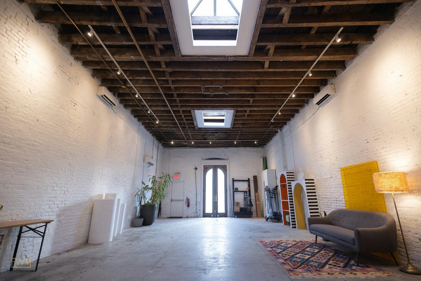 Bright Skylit Open Studio Space in Red Hook Brooklyn, 158 sqm, photo shoot, pop-up rental