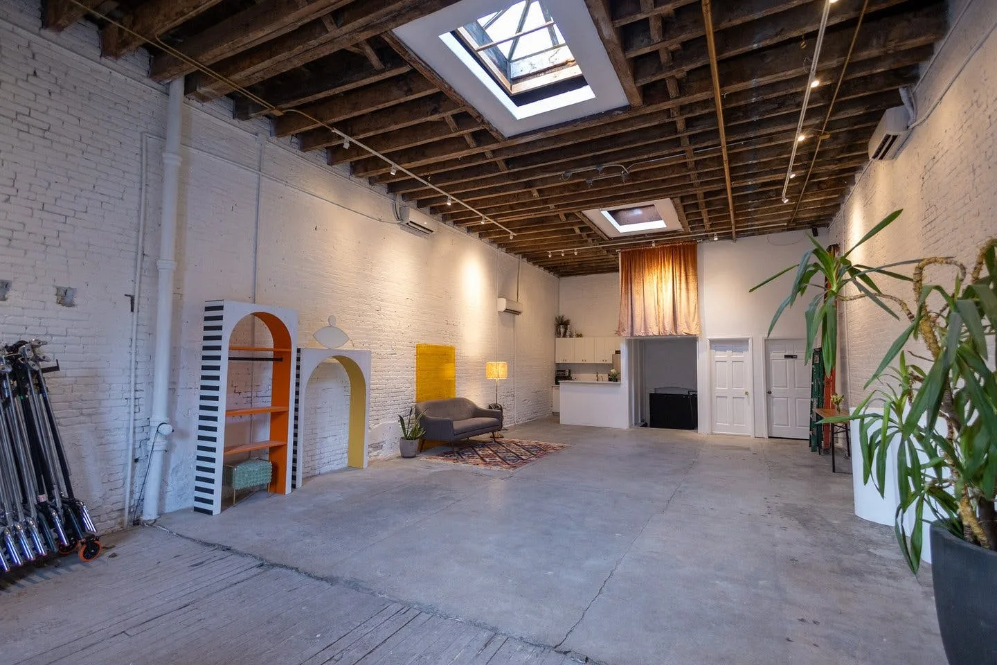 Bright Skylit Open Studio Space in Red Hook Brooklyn — 3