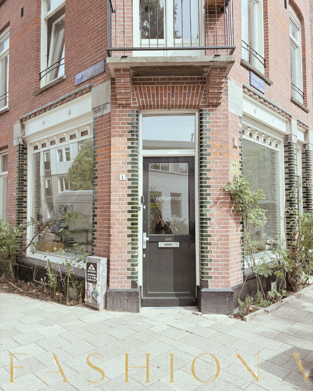 Bright Street-Facing Pop-Up Space in De Pijp, Amsterdam, 35 sqm, pop up store