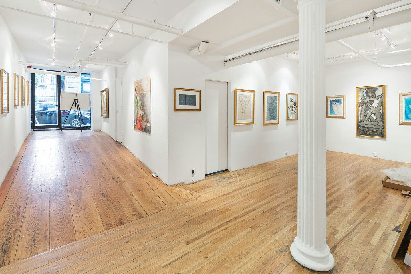Bright Tribeca Gallery Space, 130 sqm, art exhibition, pop-up rental in New York