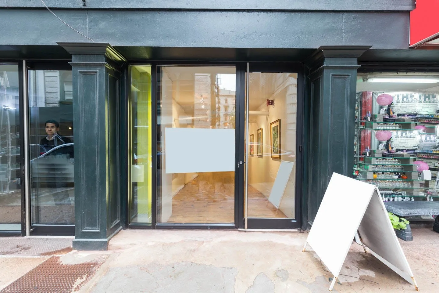 Bright Tribeca Gallery Space — 5