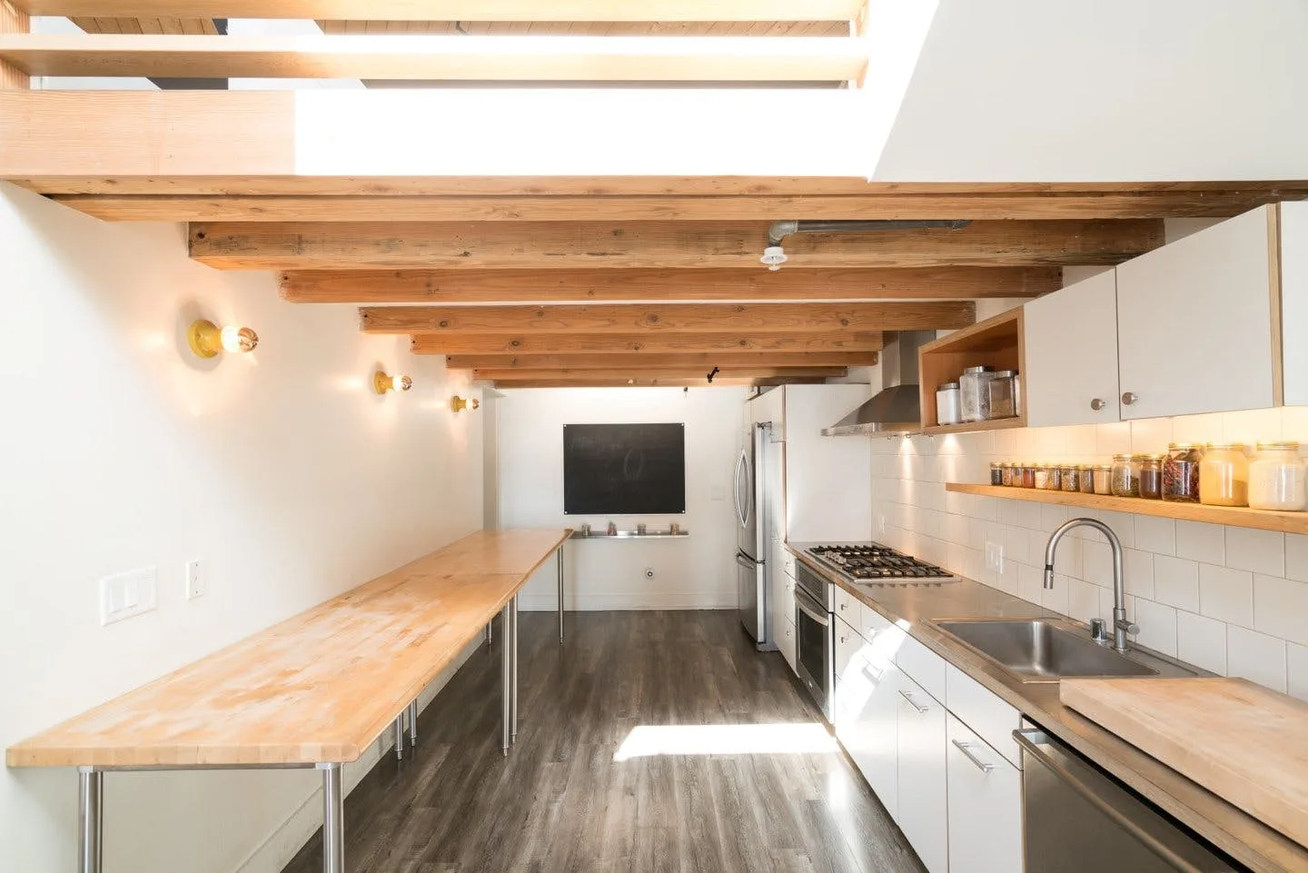 Brilliant Contemporary Loft in Santa Monica — 4