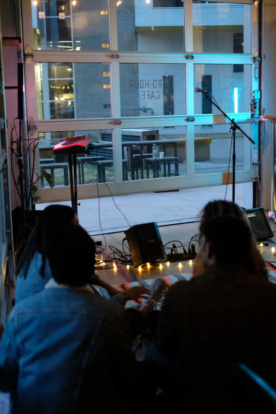 Cafe with Denver Downtown View — 5