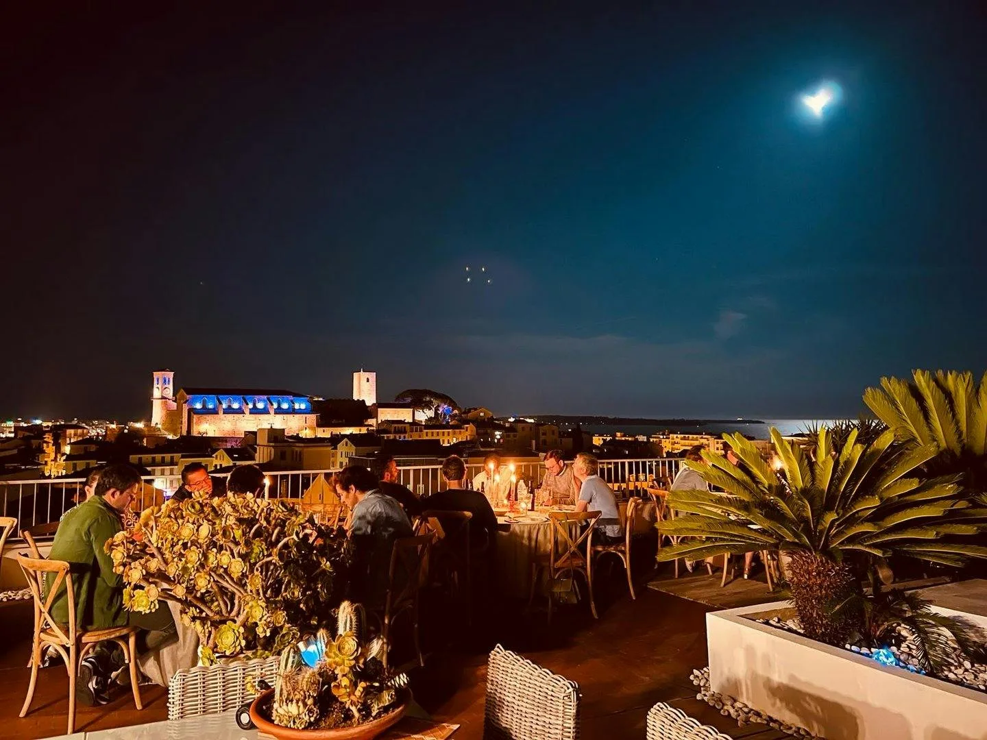 Cannes Rooftop with 360-Degree Views of the French Riviera — 4