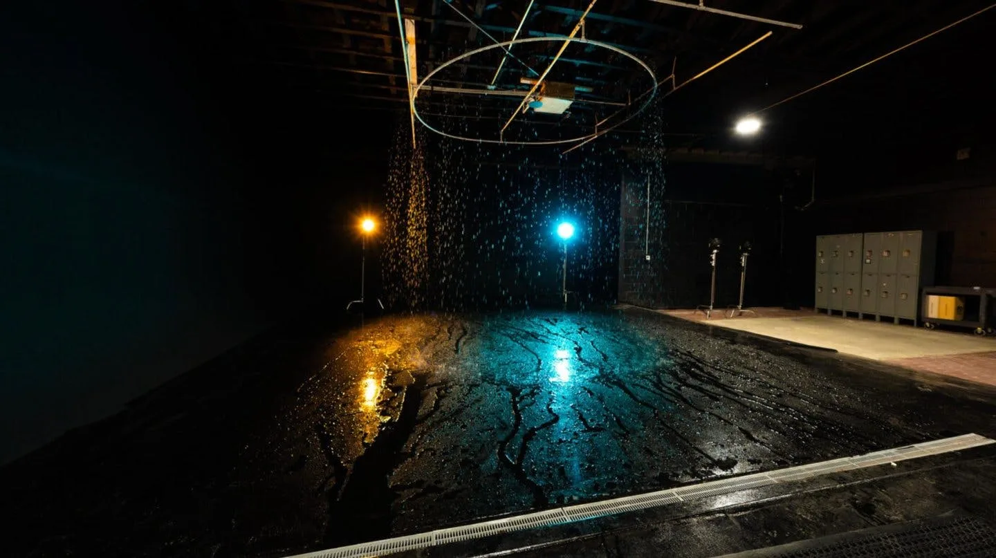 Car Photo Studio with Rain Features in Brooklyn — 4