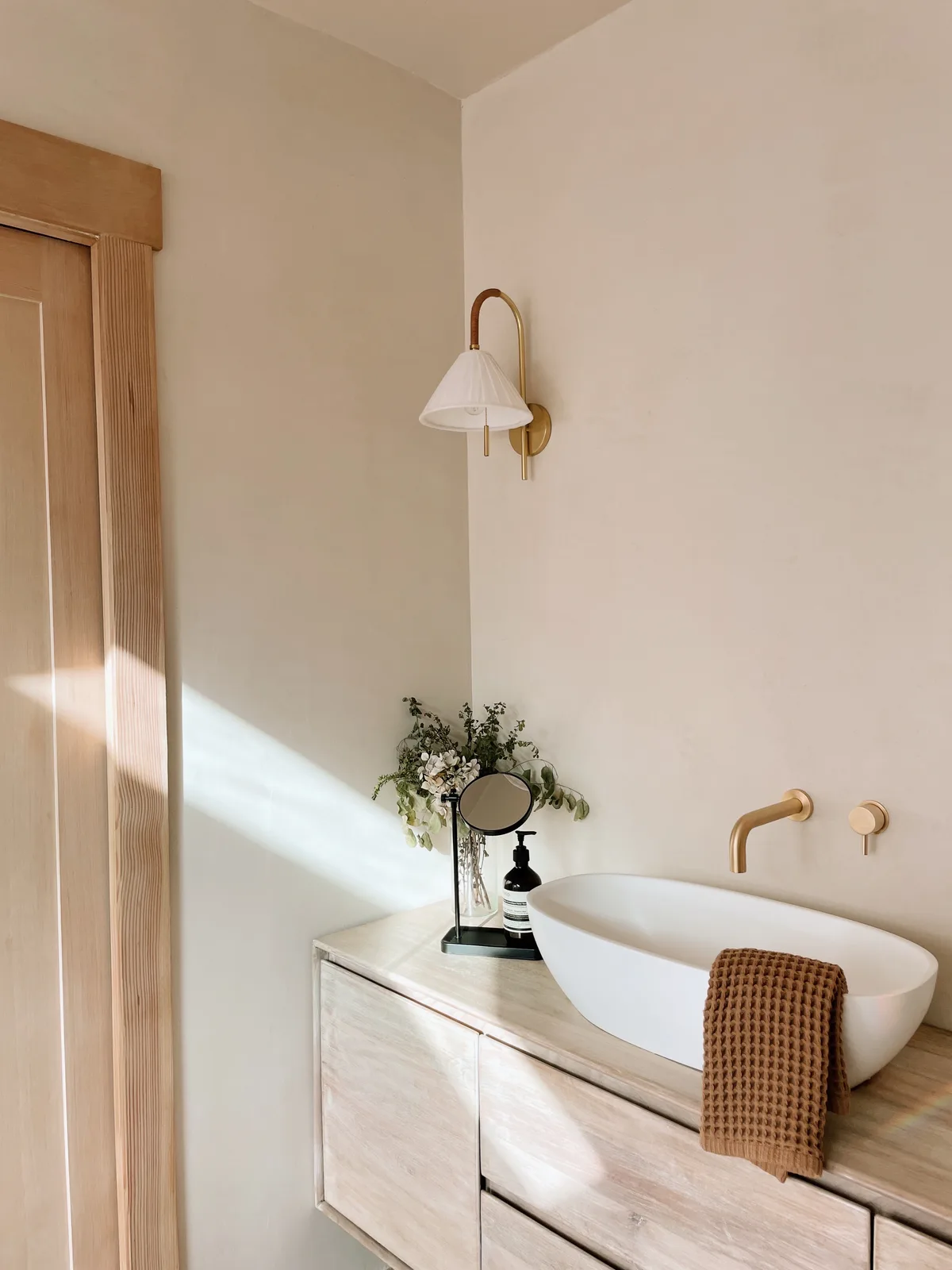Charming Craftsman Home with Mediterranean Flair, 557 sqm, photo shoot, pop-up rental in Los Angeles, third interior view