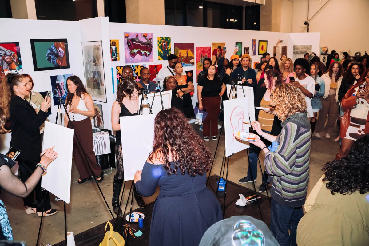 Chic Designer Loft with Rooftop Access, 318 sqm, art exhibition, pop-up rental in Los Angeles, additional interior view