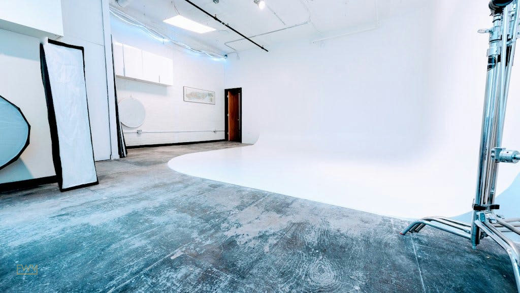 Chic Event Venue on Bowery in New York, pop up store